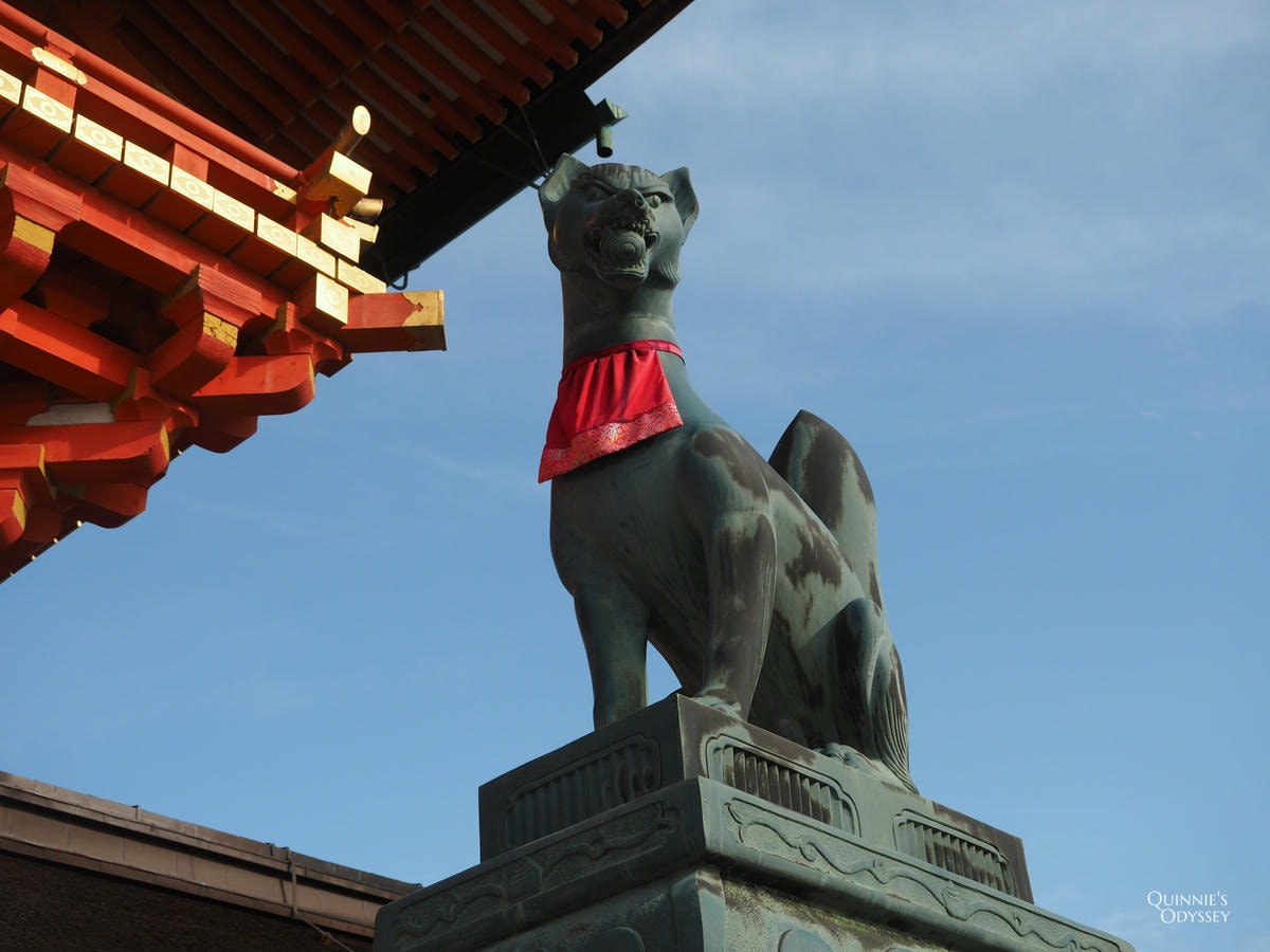 Fushimi Inari Shrine, fox