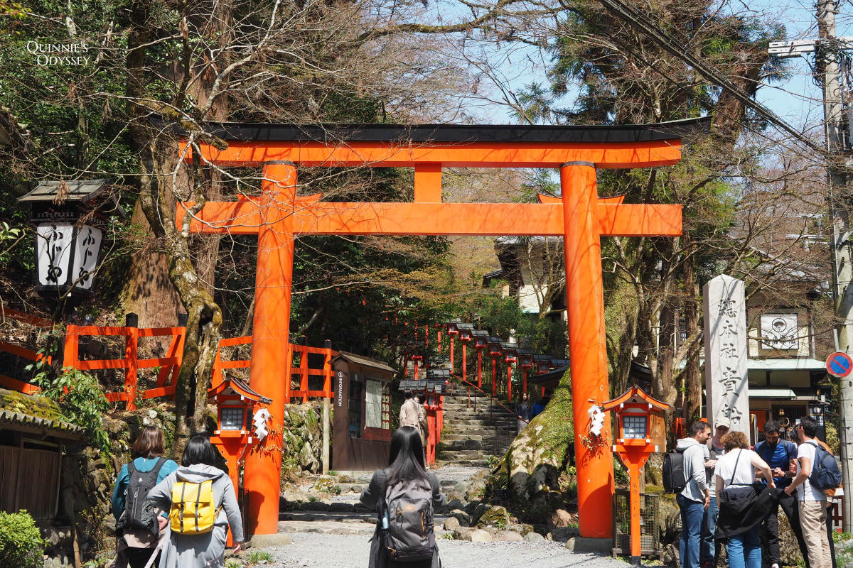 Kifune Shrine Kyoto Guide: Legends, Rituals & What to See - 第9張圖 Kifune Shrine, The Iconic Lantern Stairway