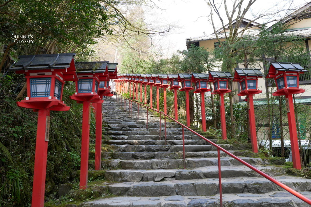 Kifune Shrine Kyoto Guide: Legends, Rituals & What to See - 第10張圖 Kifune Shrine, The Iconic Lantern Stairway