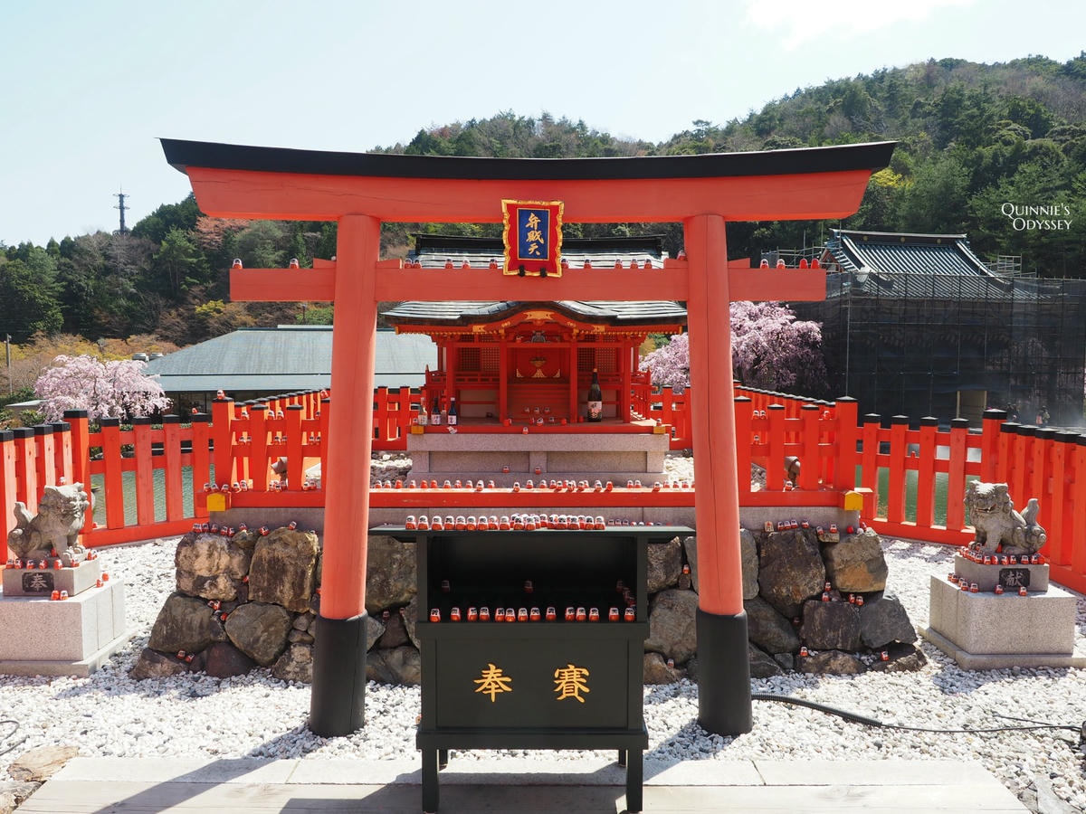 勝尾寺弁財天