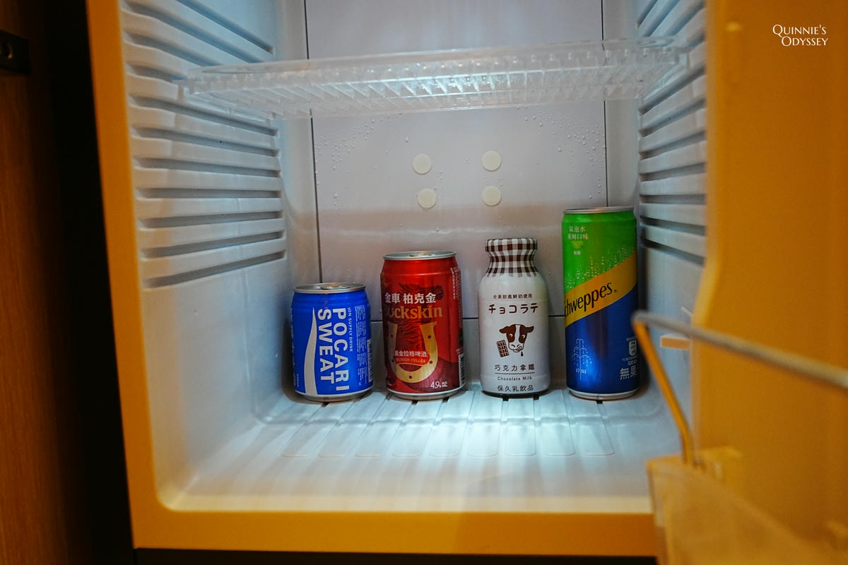 礁溪老爺酒店:宜蘭溫泉住宿一泊二食、洋式標準套房開箱 - 第19張圖 冰箱