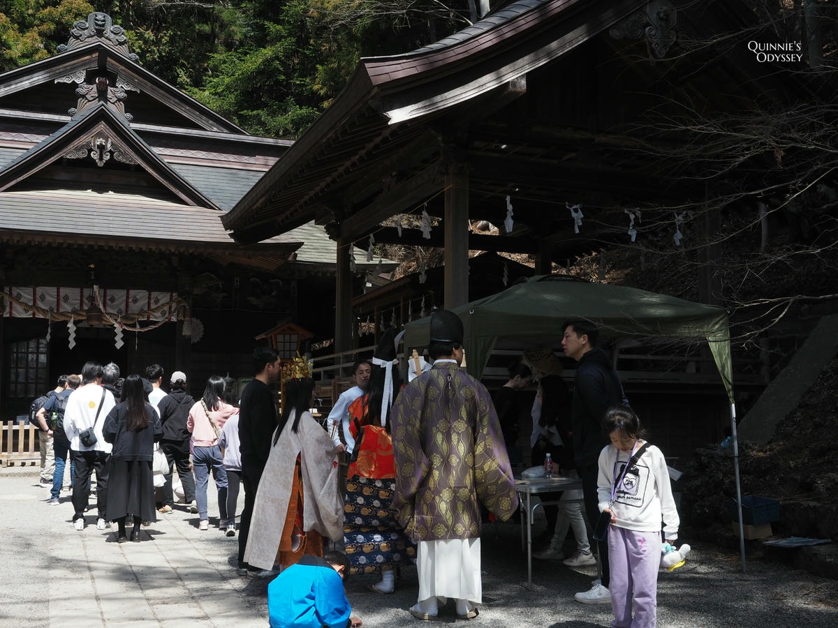 富士山熱門景點:新倉富士淺間神社-忠靈塔與富士山的絕美景致 - 第23張圖 新倉富士淺間神社