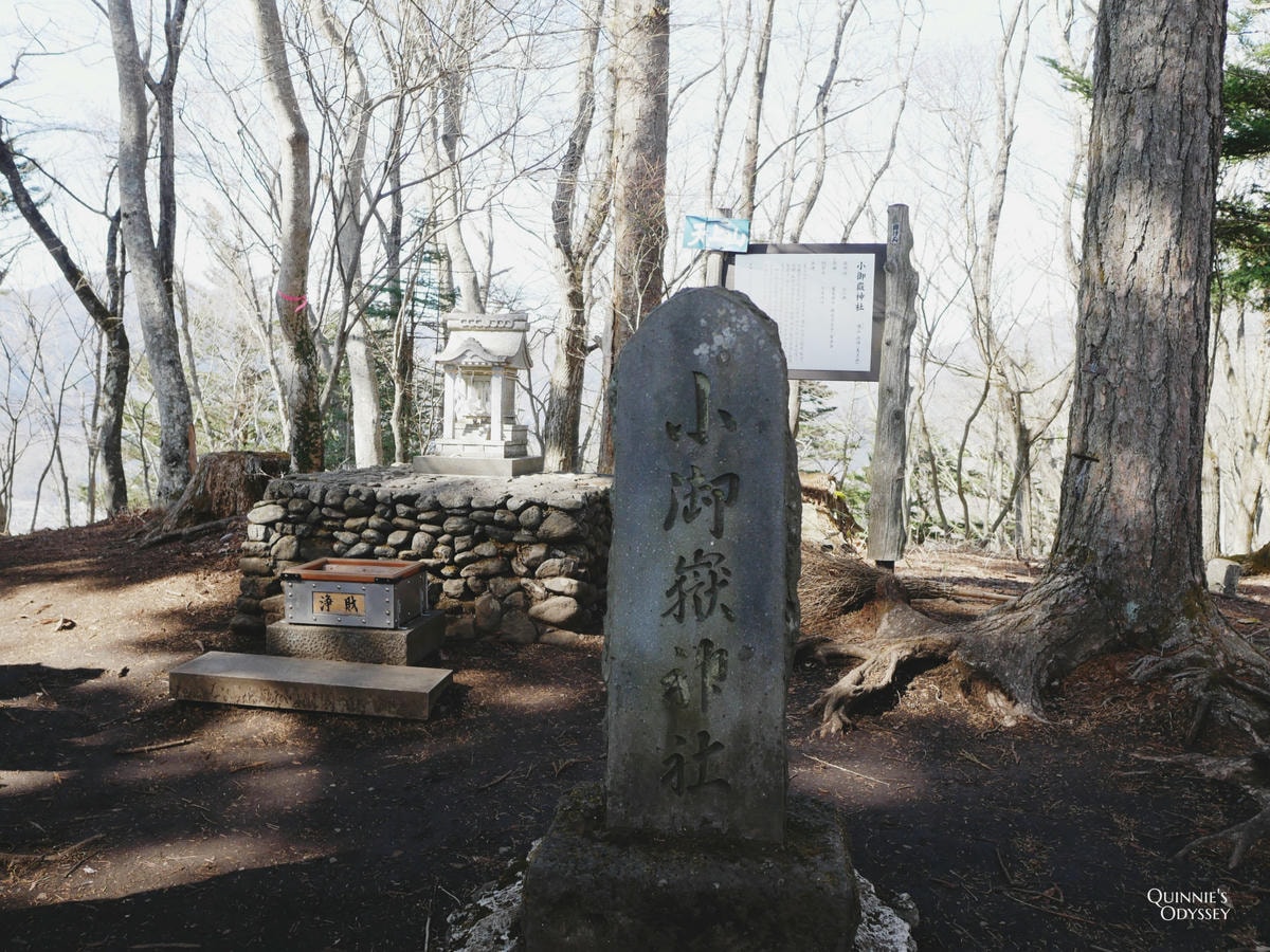 富士山必去周邊景點:I人的旅遊心得分享 - 第18張圖 河口湖天上山公園小御嶽神社