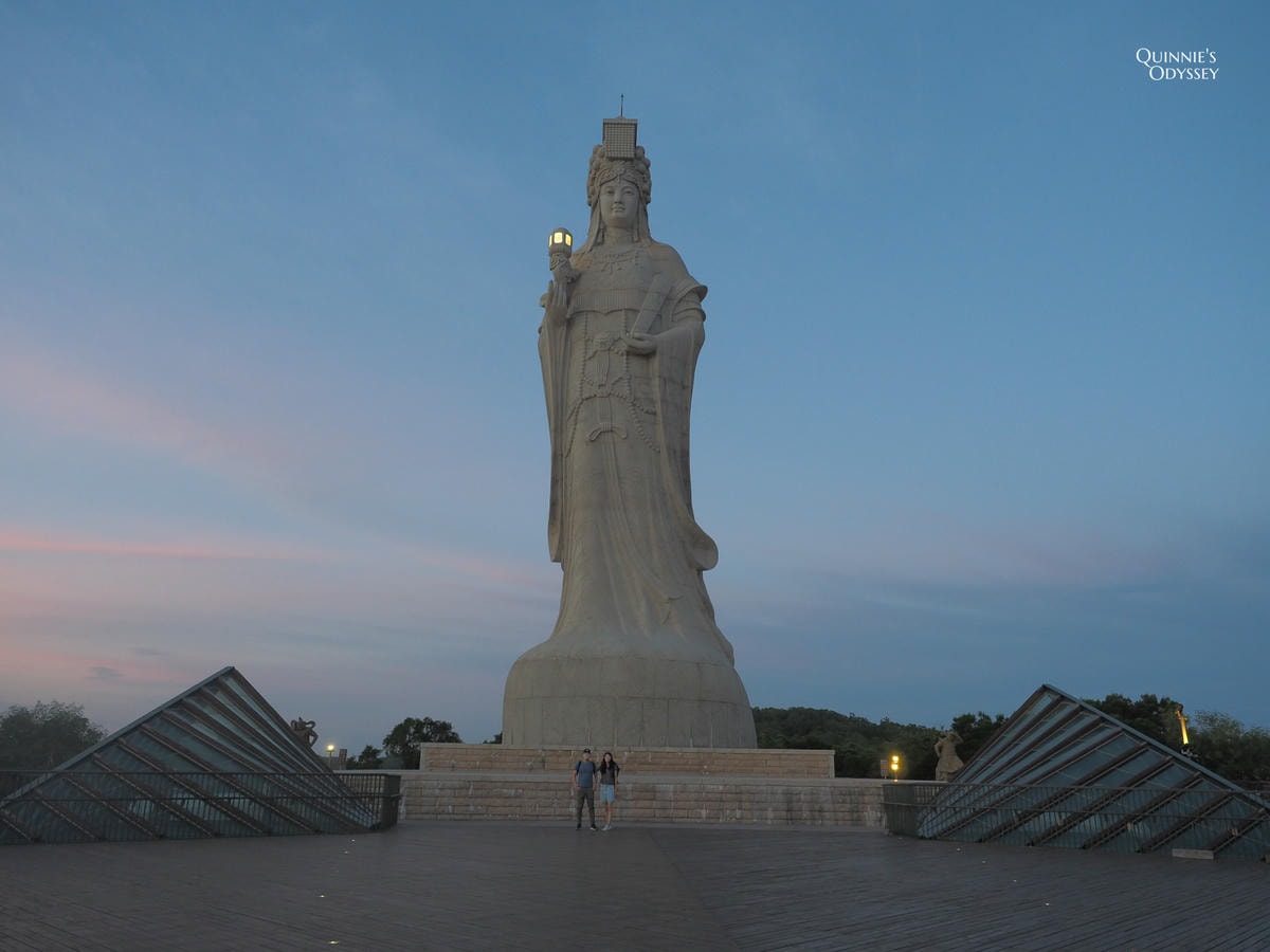 媽祖巨神像