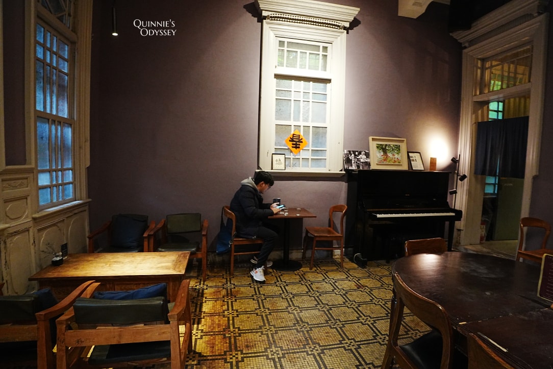 大稻埕AKA café:隱身台北老宅的文青復古咖啡廳,品味日式枯山水甜點 - 第7張圖 大稻埕 AKA café 復古咖啡廳