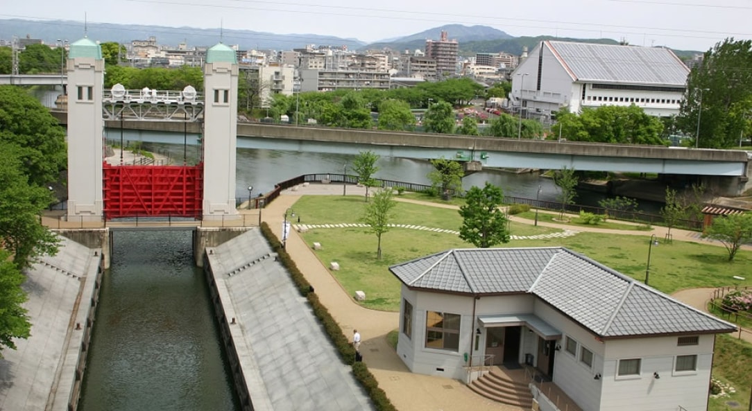 Sanjukkoku Lock