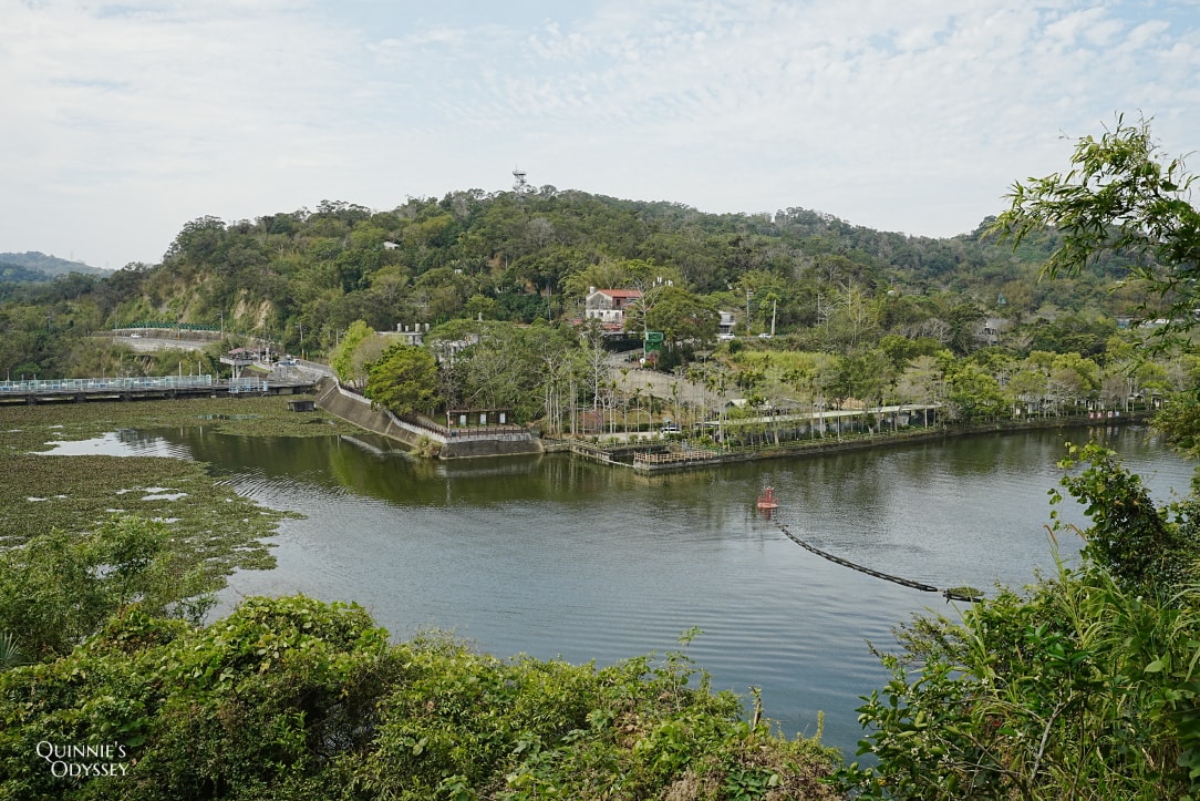 二泉湖畔咖啡館