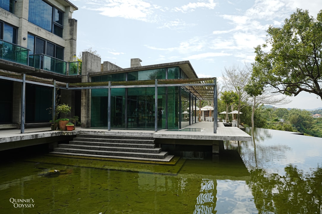 二泉湖畔咖啡館