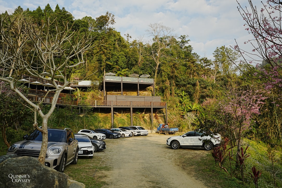 上山喝咖啡 | 新竹橫山景觀咖啡廳:山林間的療癒時光 - 第2張圖 上山喝咖啡 新竹景觀咖啡廳
