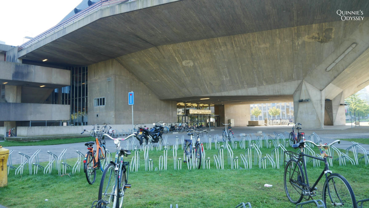 荷蘭留學新生經驗談:TU Delft台夫特理工大學準備&新生流程 - 第6張圖 Tu delft Aula 大禮堂