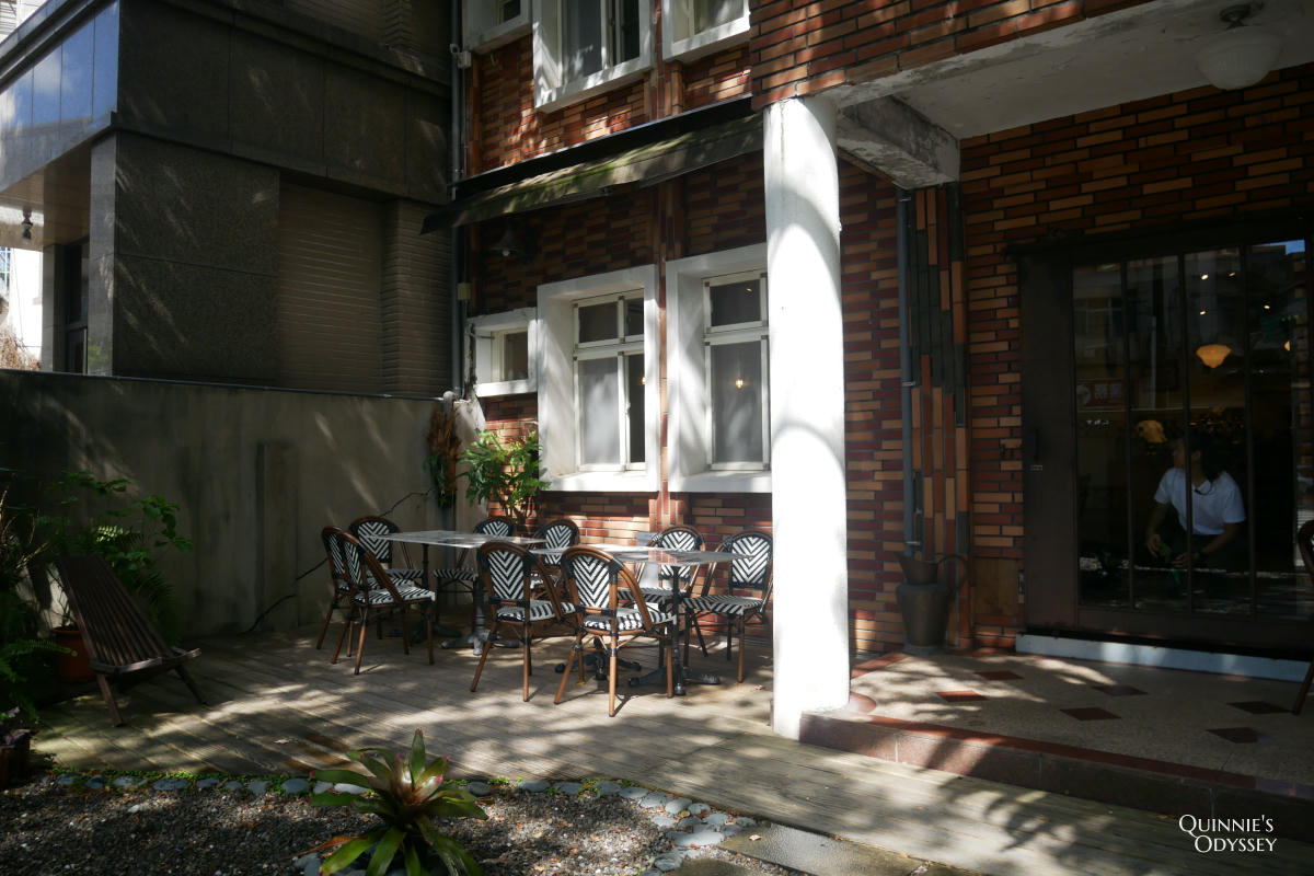 琢手咖啡Le Mani:內湖金面山腳的復古系早午餐 - 第3張圖 琢手咖啡 Le Mani