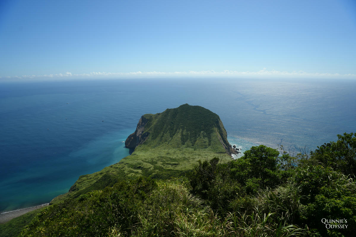龜山島登島半日遊完整心得:401高地登頂+環湖+坑道+龜山八景 - 第16張圖 龜山島 401高地健行 登頂