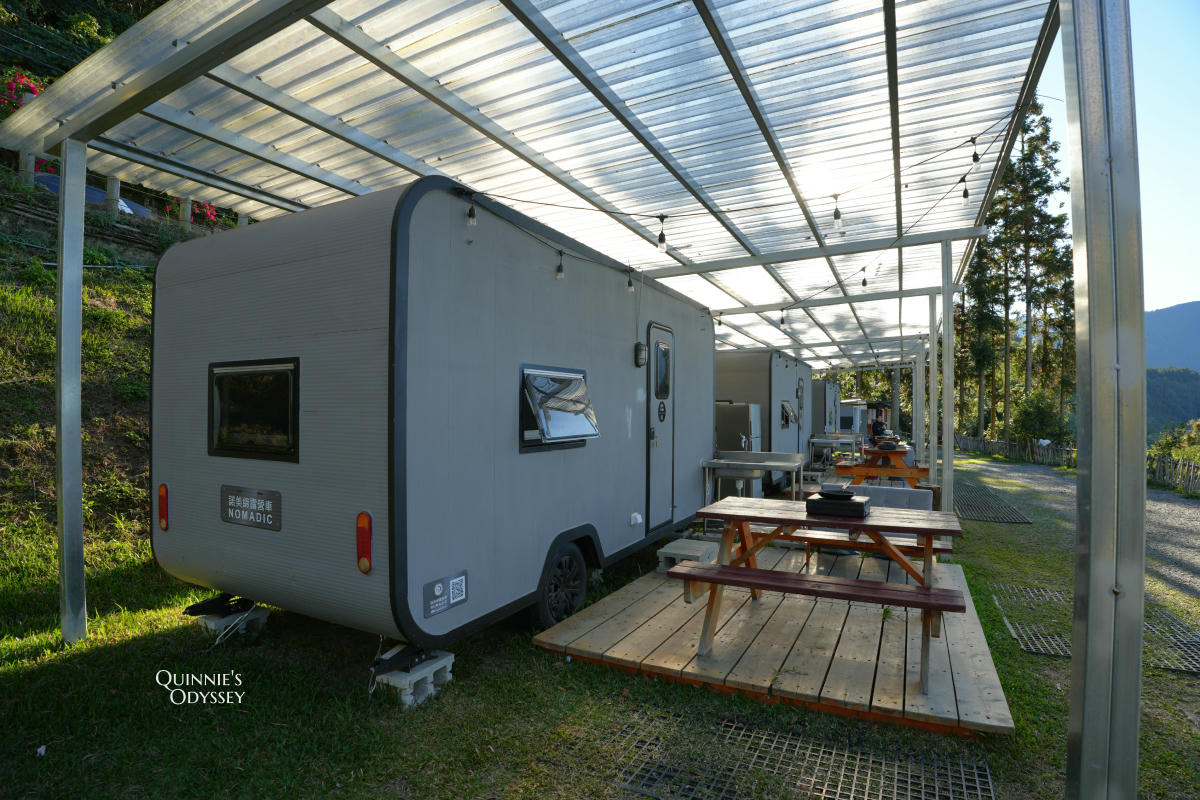 杉行旅居:苗栗高海拔露營車住宿x夢幻山景與超美星空 - 第9張圖 杉行旅居 諾美締露營車
