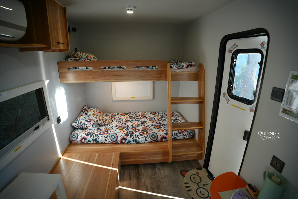 杉行旅居:苗栗高海拔露營車住宿x夢幻山景與超美星空 - 第6張圖 杉行旅居 諾美締露營車