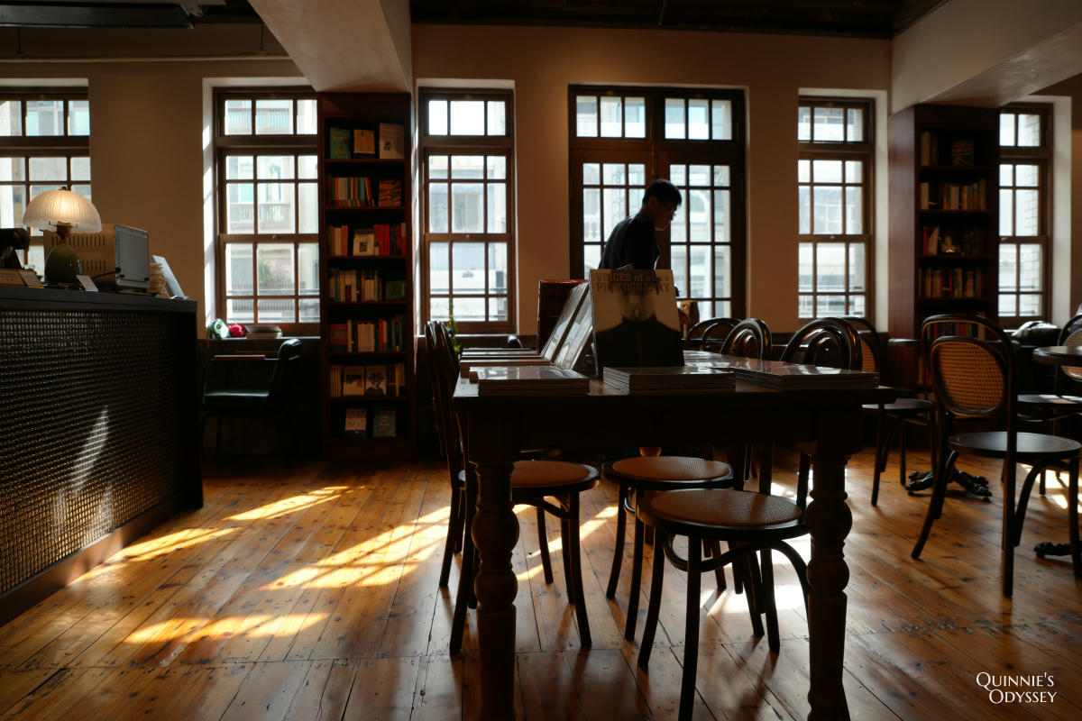 台南 五福商店 銀月書店