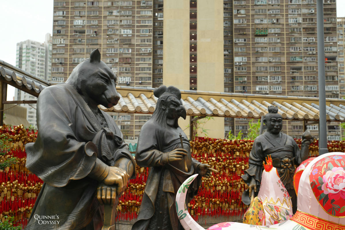 黃大仙祠 生肖雕像
