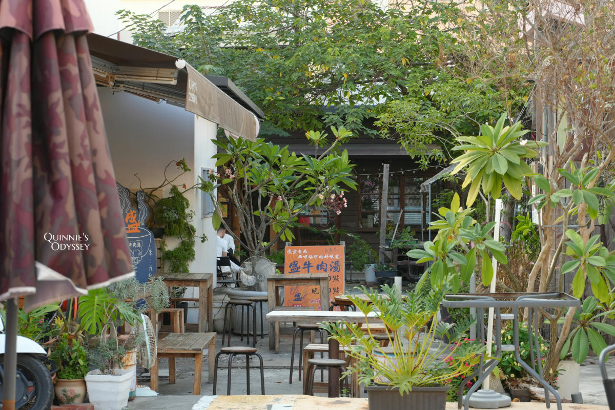 銀波布丁:台南80年老字號古早味布丁,在地熱門伴手禮 - 第9張圖 台南 銀波布丁 國華門市