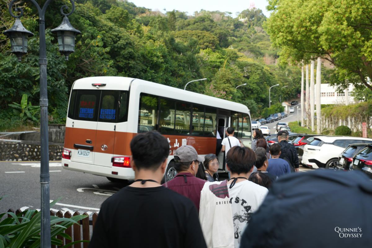 圓山大飯店地下密道探秘:東密道、西密道、孔二小姐家一次看 - 第18張圖 圓山大飯店東密道 接駁車