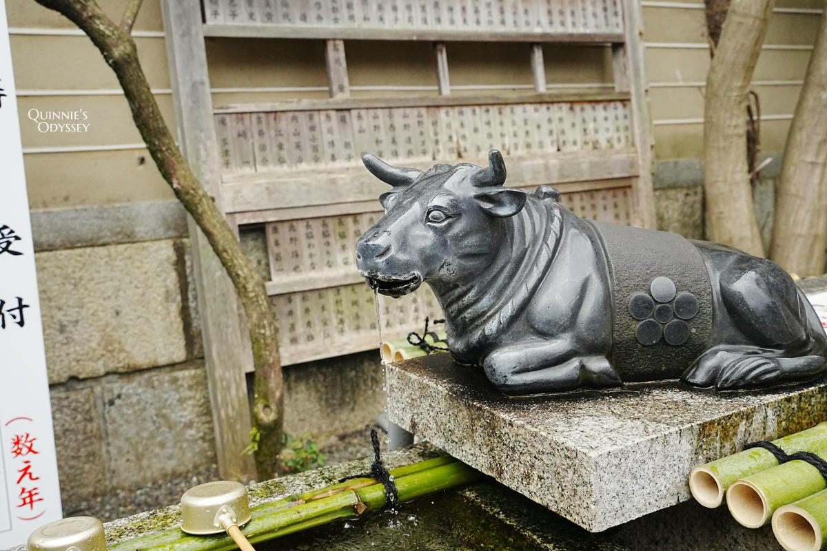 菅原院天滿宮 臥牛像