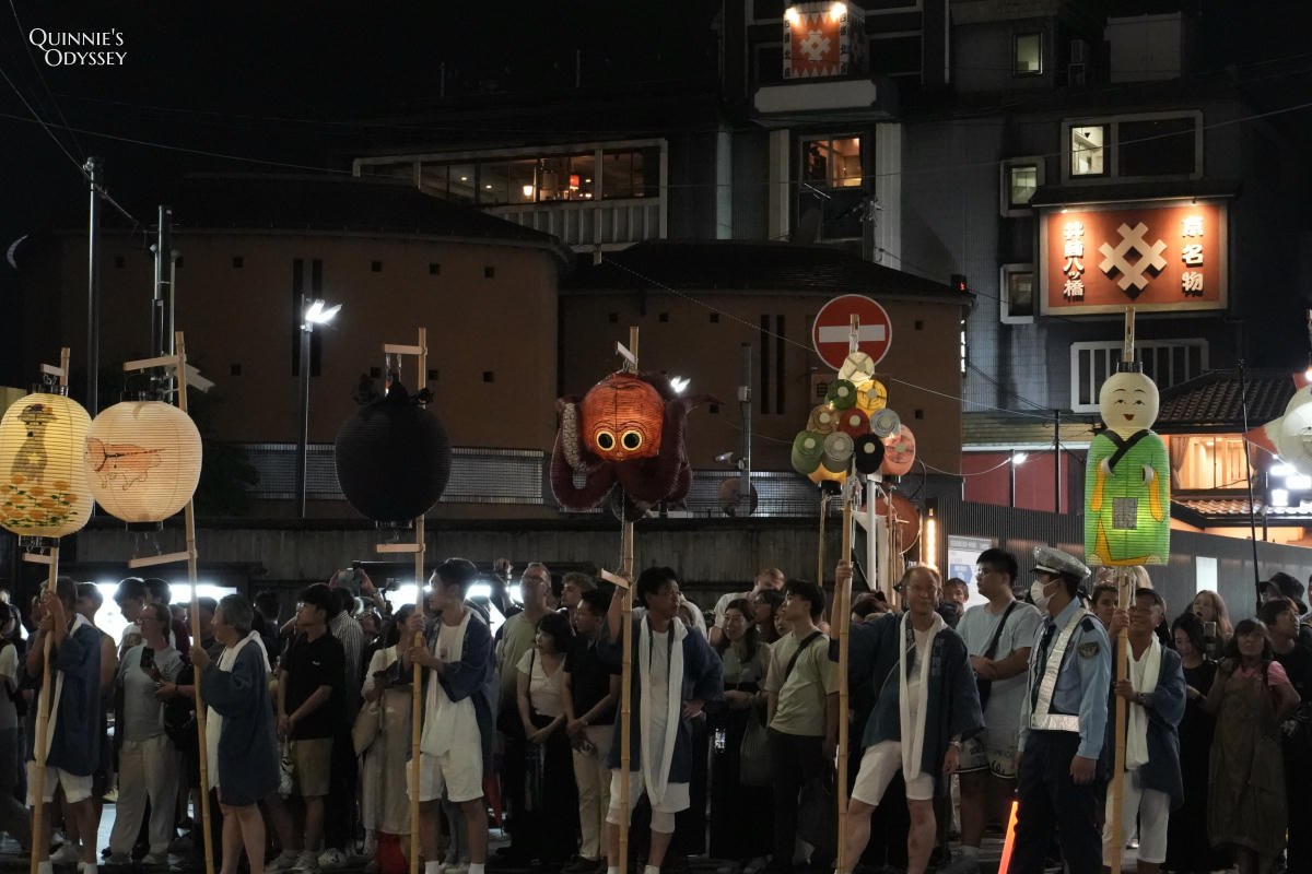 祇園祭 7/28 お祝い提灯、神輿洗
