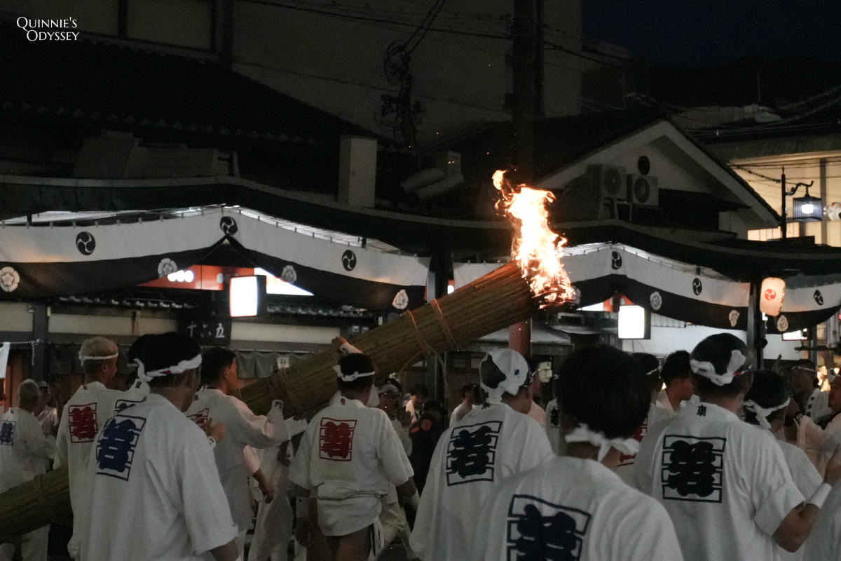 祇園祭 7/28 お祝い提灯、神輿洗