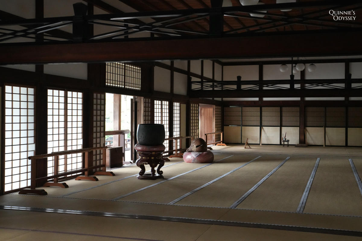 天龍寺完整攻略:曹源池、門票、開放時間與動線一次整理 - 第17張圖 天龍寺 本堂室內