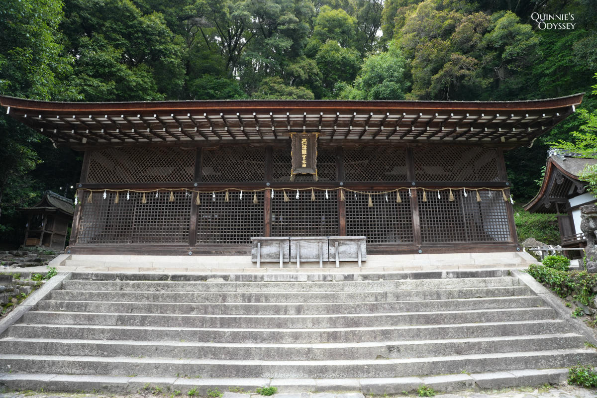 宇治上神社:京都世界遺產,藏在樹林深處的日本最古老神社 - 第4張圖 宇治上神社 本殿