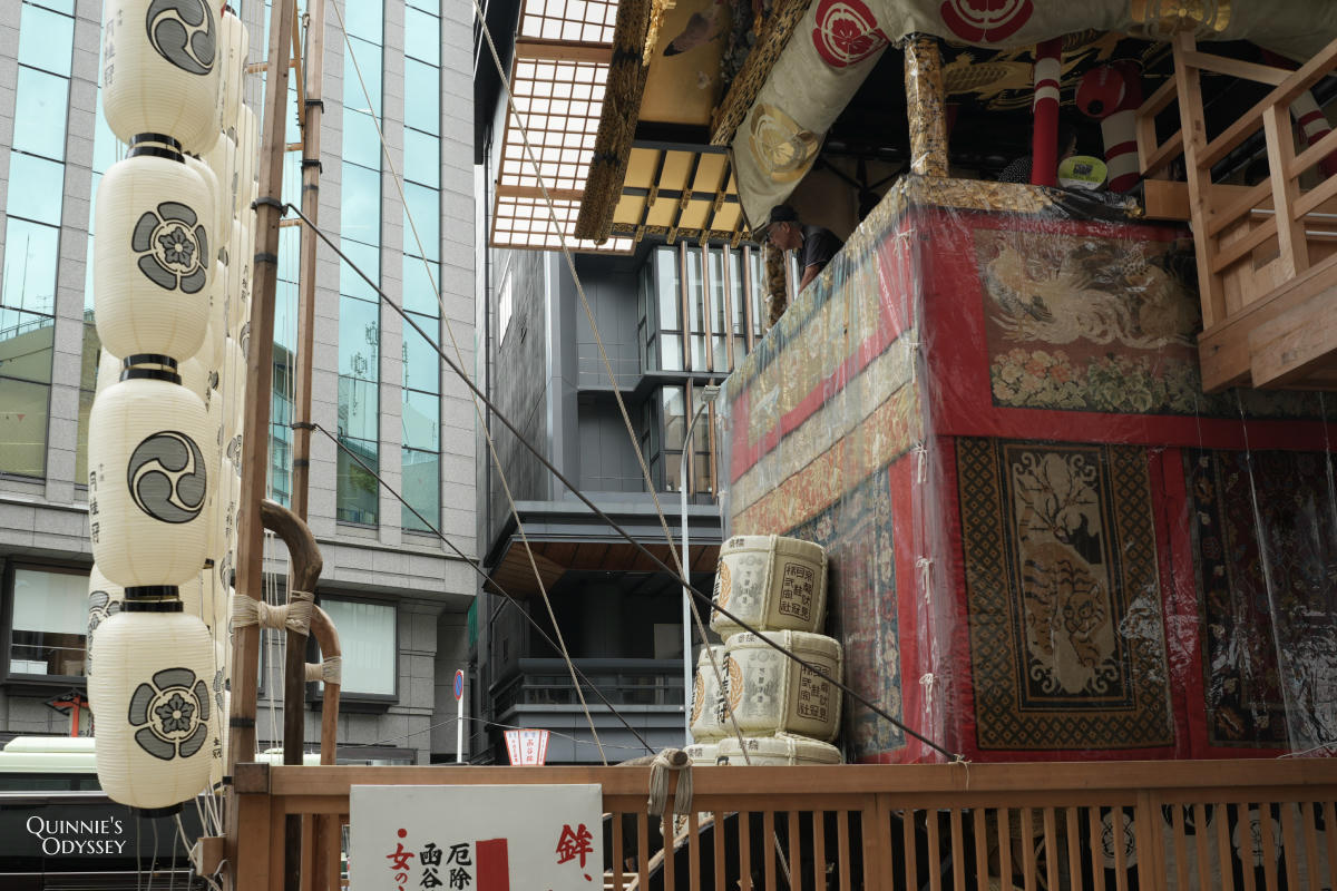 祇園祭山鉾內部長什麼樣?函谷鉾搭乘拜觀全記錄 - 第9張圖 祇園祭山鉾 函谷鉾 古董地毯