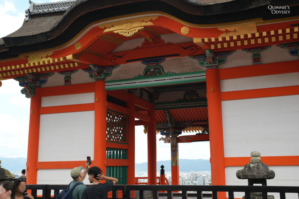 京都清水寺攻略:門票、交通、必看景點與行程安排一次整理 - 第13張圖 清水寺 西門