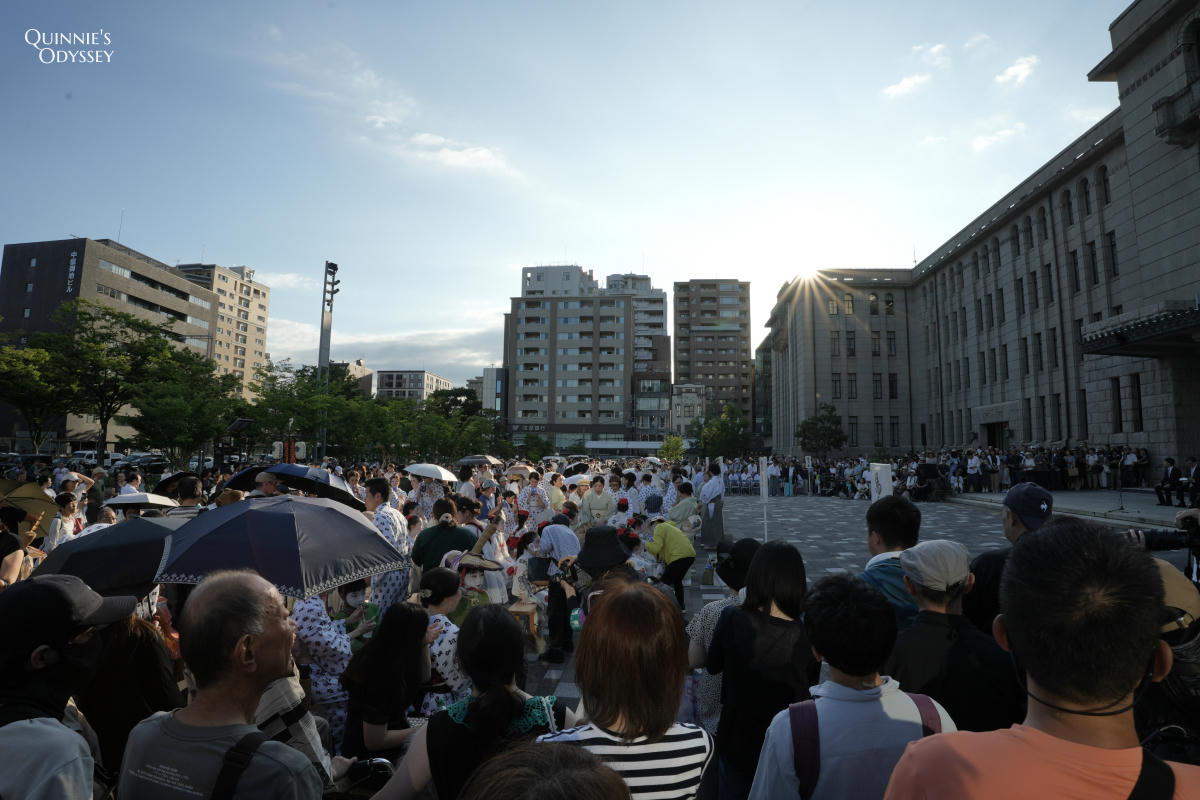 祇園祭迎提燈、神輿洗:7/10時間路線、觀賞重點與實際體驗心得 - 第14張圖 祇園祭 迎提燈 京都市役所前舞踊奉納
