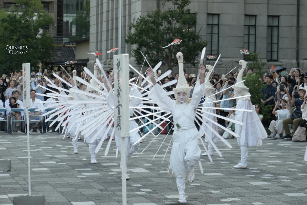 祇園祭迎提燈、神輿洗:7/10時間路線、觀賞重點與實際體驗心得 - 第16張圖 祇園祭 迎提燈 京都市役所前舞踊奉納