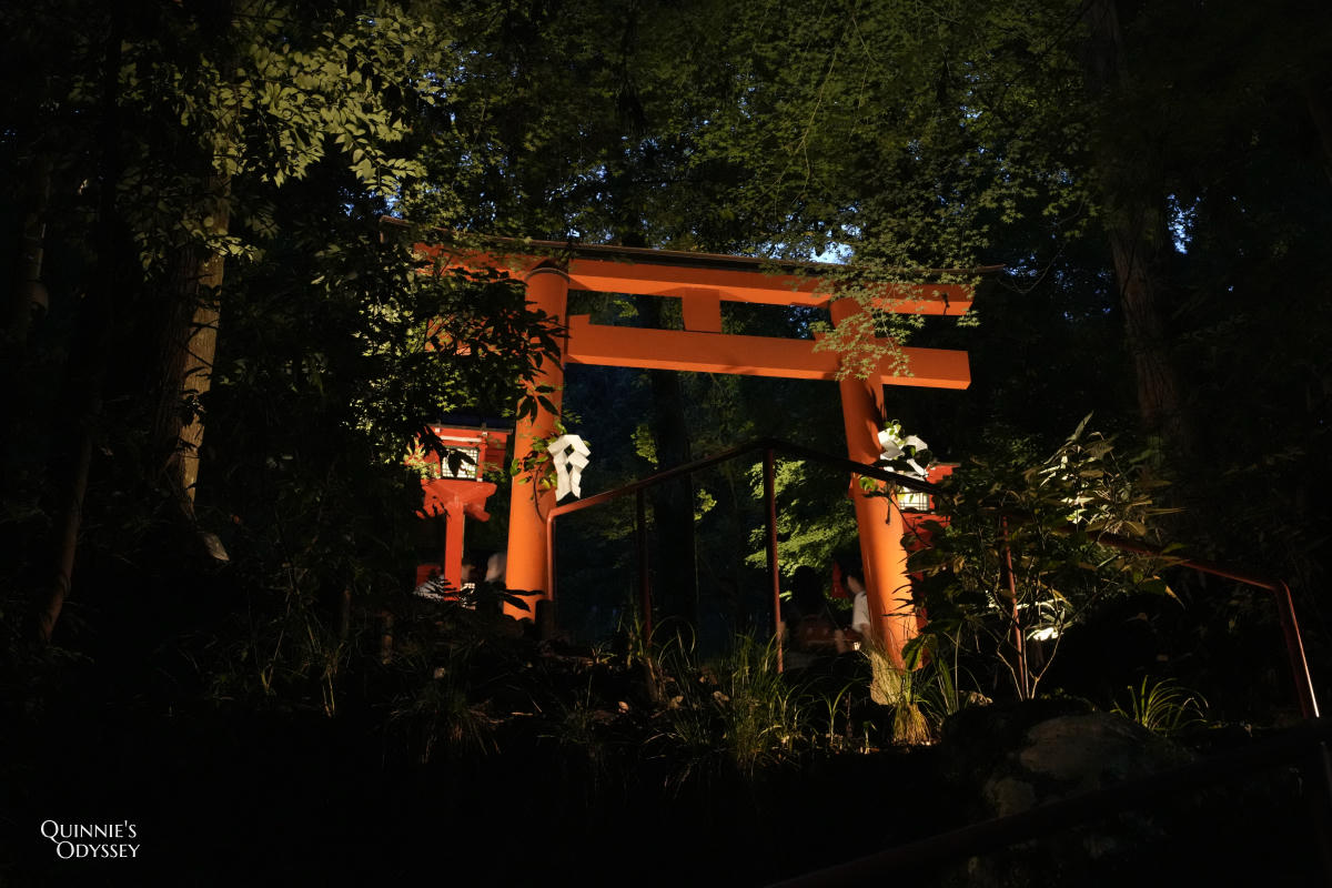 貴船七夕笹飾點燈完整體驗:京都夏夜限定的神秘光影祭典 - 第25張圖 貴船神社 結社 晚上