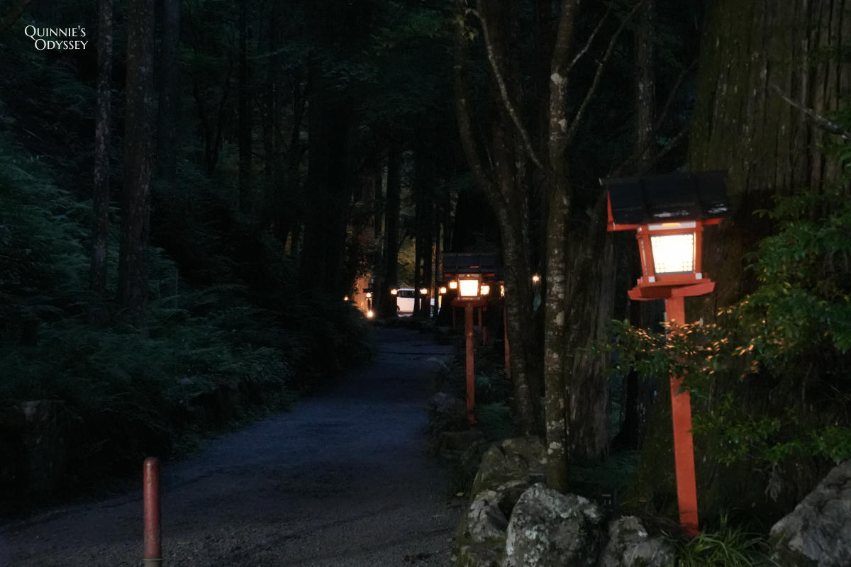貴船七夕笹飾點燈完整體驗:京都夏夜限定的神秘光影祭典 - 第31張圖 貴船神社 奧宮 晚上