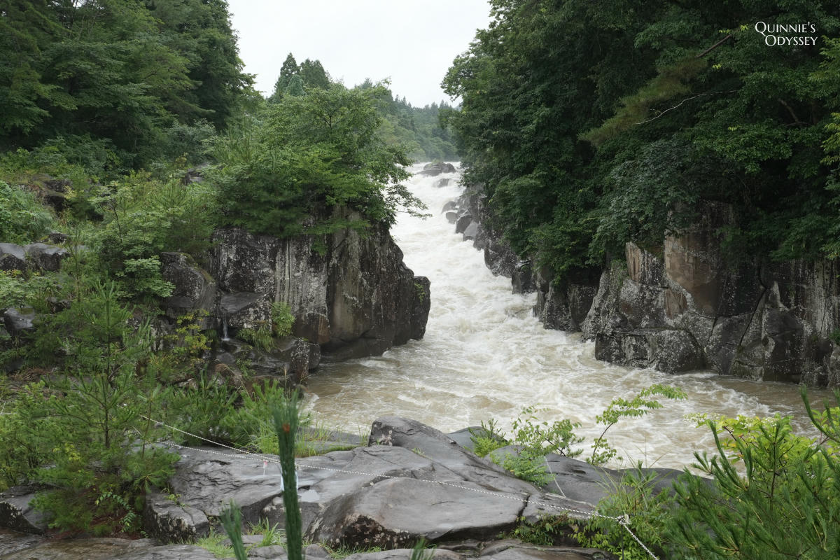 岩手嚴美溪:雨天造訪心得與郭公飛天糰子初體驗 - 第10張圖 雨天的嚴美溪