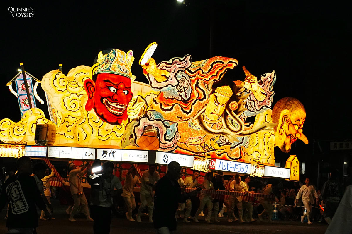 青森睡魔祭2026:交通、觀賞席實拍心得、跳人體驗完整指南 - 第11張圖 青森睡魔祭 睡魔燈籠